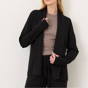 Pact Organic Cotton Luxe Essential Swing Open Front Cardigan Balck Travel Casual
